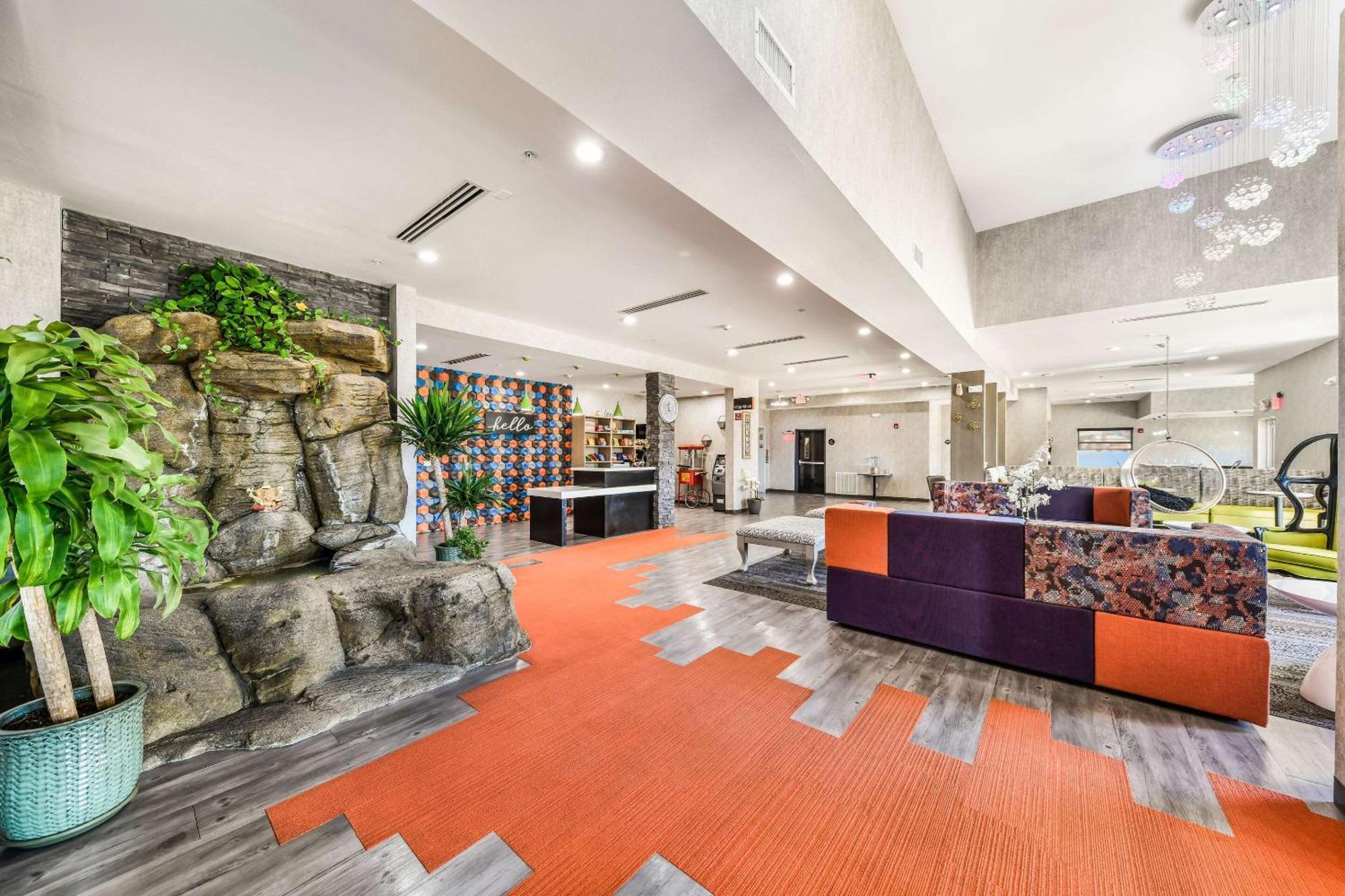 Hy-Lo Hotel, Ascend Hotel Collection Calera 外观 照片